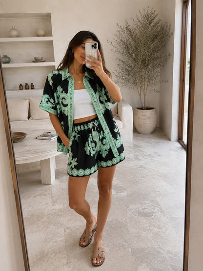Belvari Noir Bloom Resort Set
